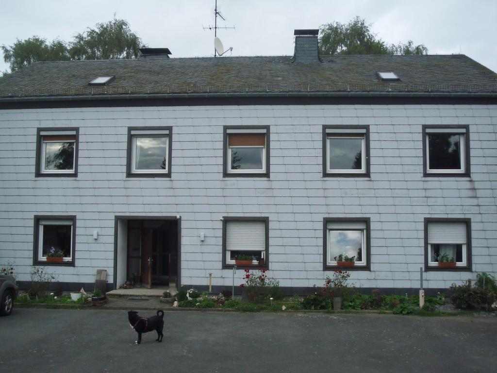 Pension Ackermann Майен Экстерьер фото